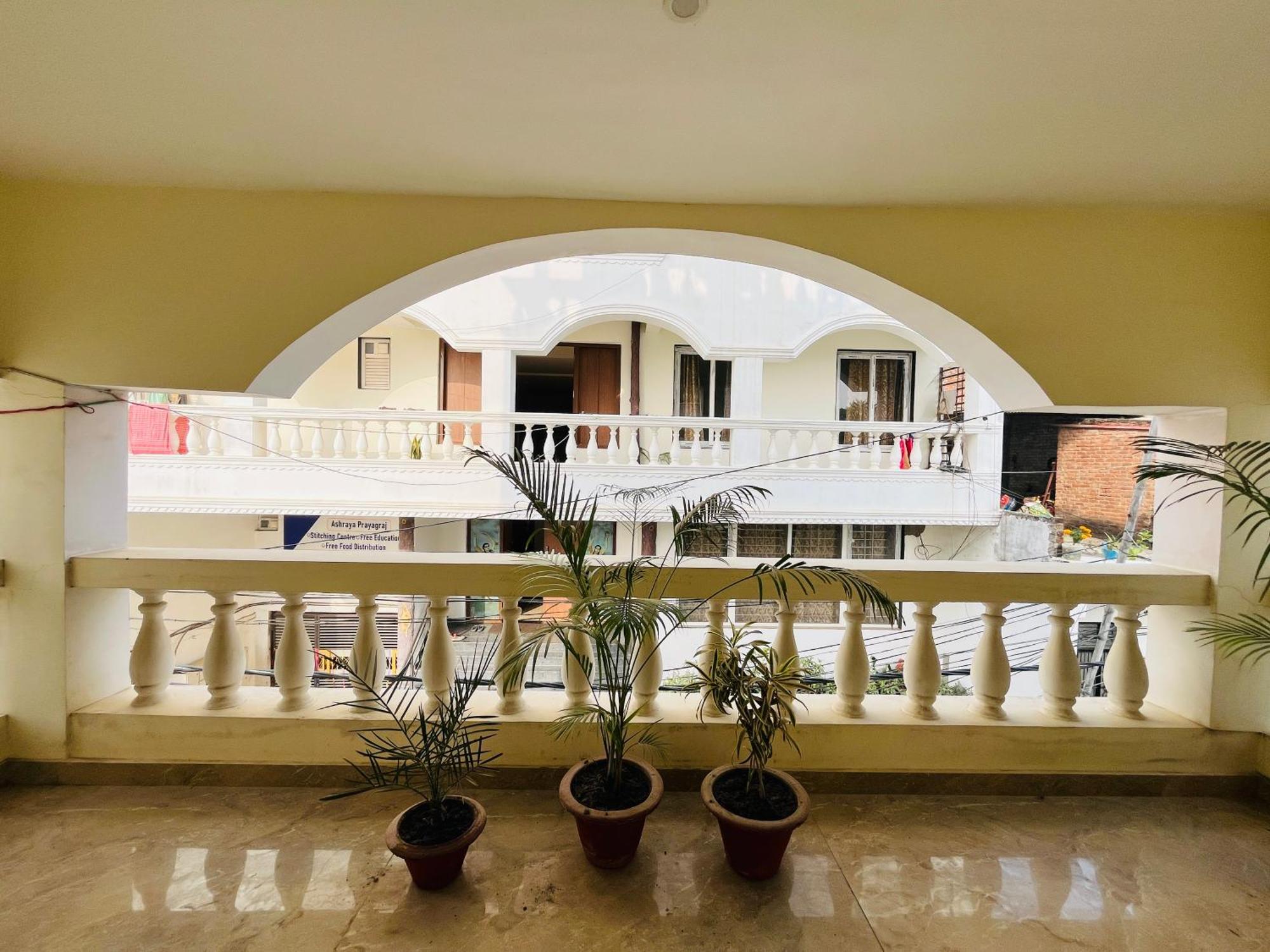 Hare Krishna Homes Jhalwa Prayagraj Bagian luar foto
